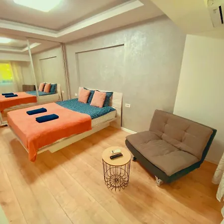 Apartment Mega Three
