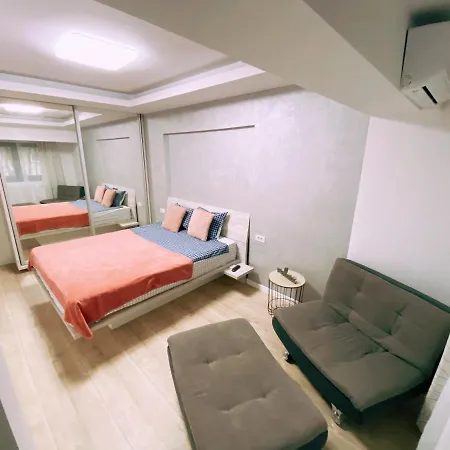 Apartment Mega Three